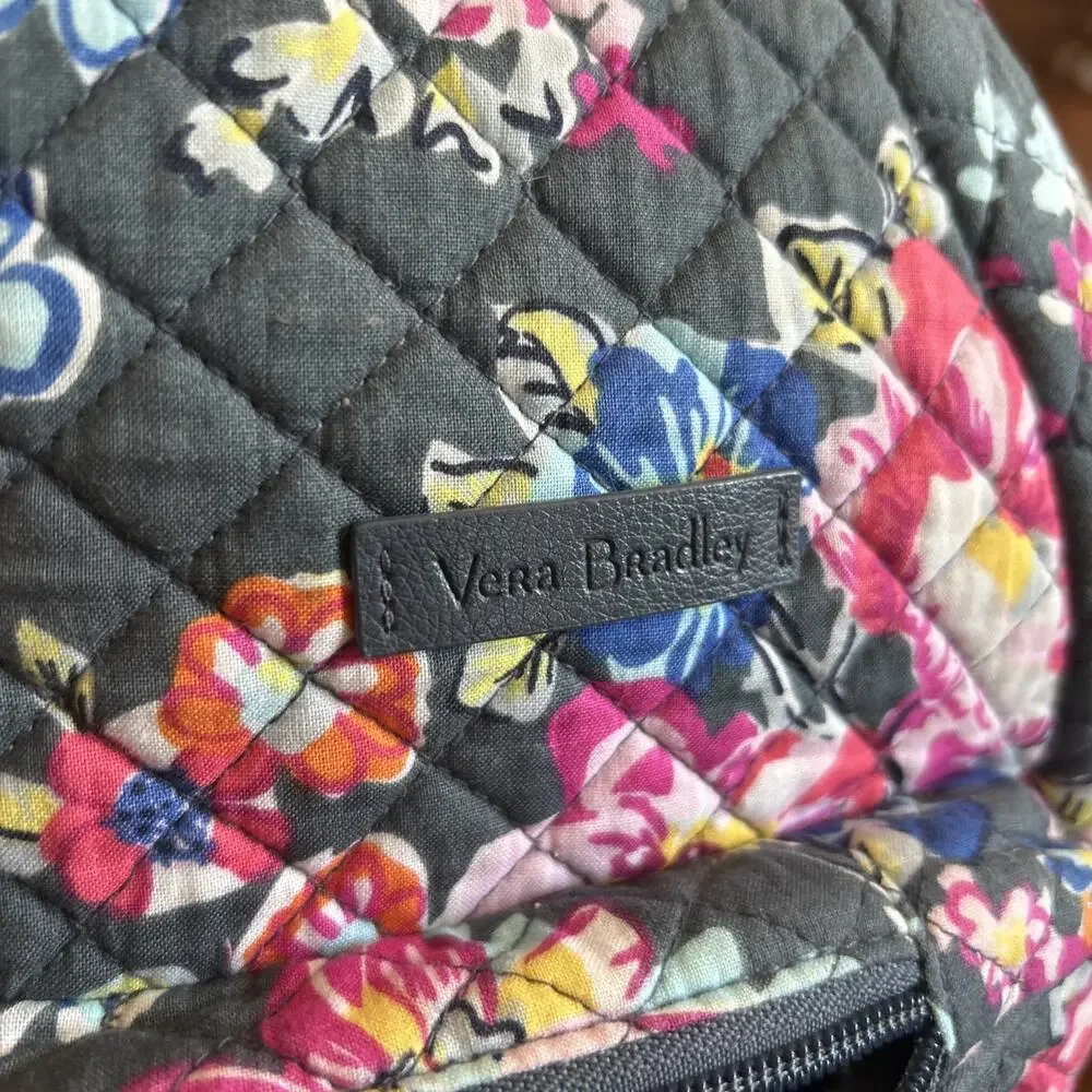 Vera Bradley Sling Backpack Pretty Posies Gray Pink Multi Floral Quilted Iconic